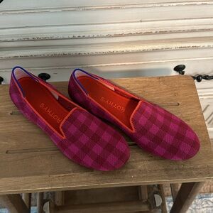EUC Rare Rothy's The Loafer Cherry Gingham 6